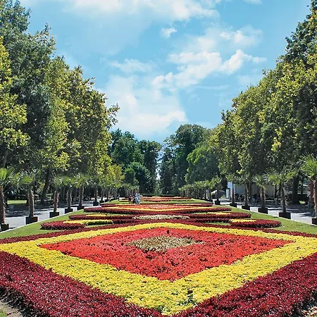 Primorskiy Park Apart Otel Burgaz